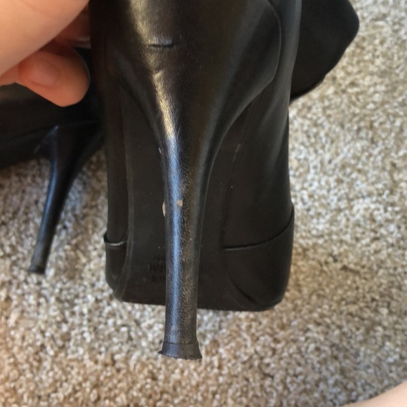 SOLD:Stuart Weitzman Pointed Toe Leather Boots - Picture 10 of 10